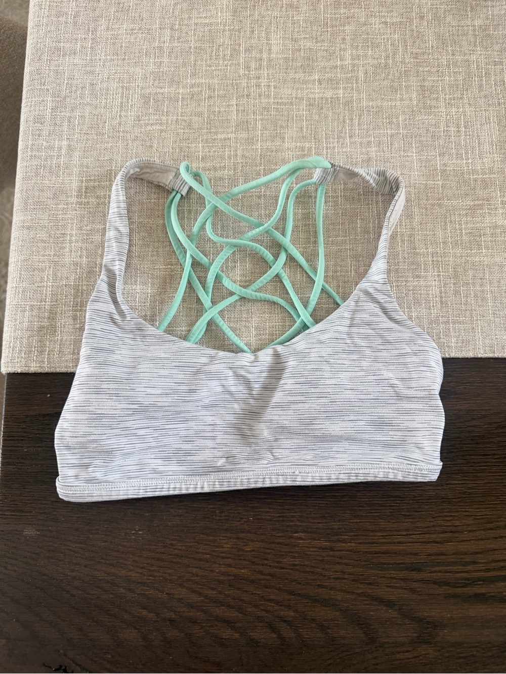 Lululemon sports bra
